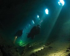 На пороховій бочці: дайвери приголомшили знахідкою в районі популярного курорту