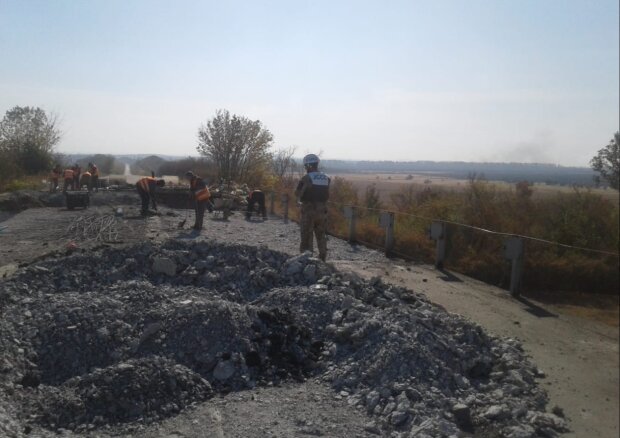 Ситуація на Донбасі, фото: facebook.com/pressjfo.news
