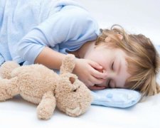 Рвота у малыша: как побороть коварный недуг