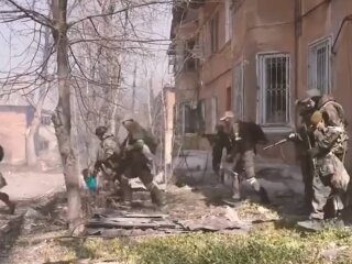 Російські окупанти, фото: скріншот з відео