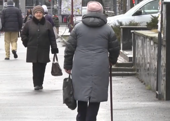 Пенсіонери. Фото: скрін youtube