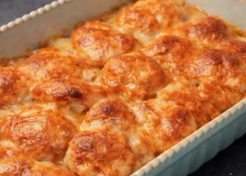 Хек под соусом на овощной подушке: фото скрин рецепта