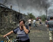 Вибухи, крики, сльози: який Великдень влаштували бойовики жителям Донбасу