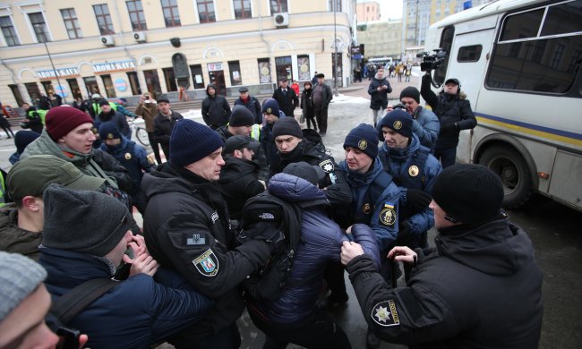 Затримання активістів на Подолі: Геращенко різко прокоментувала дії правоохоронців