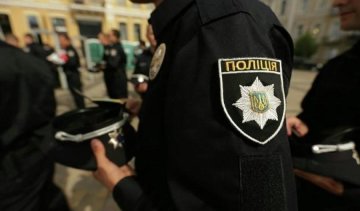 Автобус розчавив львівського копа