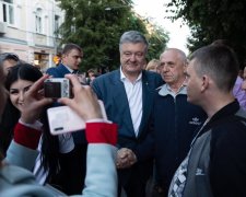 Адвокат Порошенко объяснил, почему "бывший" не явился на допрос: "Труба не в курсе"