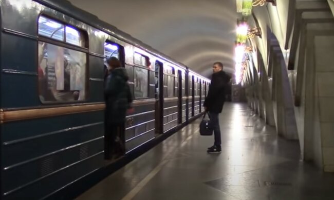 метрополітен, скріншот з відео