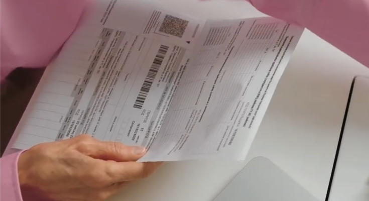 Платежка за коммуналку. Фото: скрин youtube