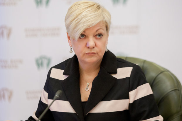 Лесев показал, как Гонтарева грабила Украину: "Наглость, перья и очень много г*вна"