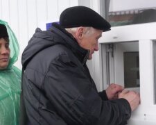 В Украине работающим пенсионерам пересчитают выплаты: как стаж повлияет на сумму