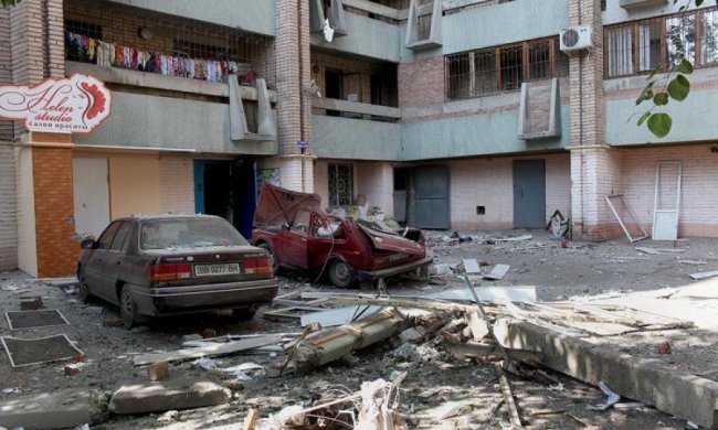 Луганск сотряс мощный взрыв: жители боятся выйти на улицу