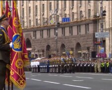 Військовий парад / скріншот з відео