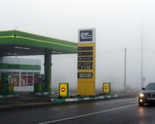 Бензину в знеструмленому Севастополі залишилося на п'ять днів