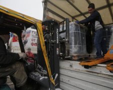 Незащищенная любовь: в путинской "гуманитарке" оказалось кое-что пострашнее оружия