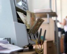 Доллар по 40: чего ждать украинцам до конца года