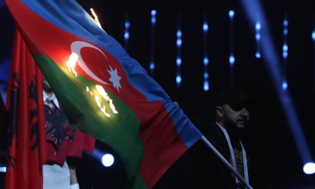 У Єревані публічно спалили прапор Азербайджану. Чому це сталося безкарно?