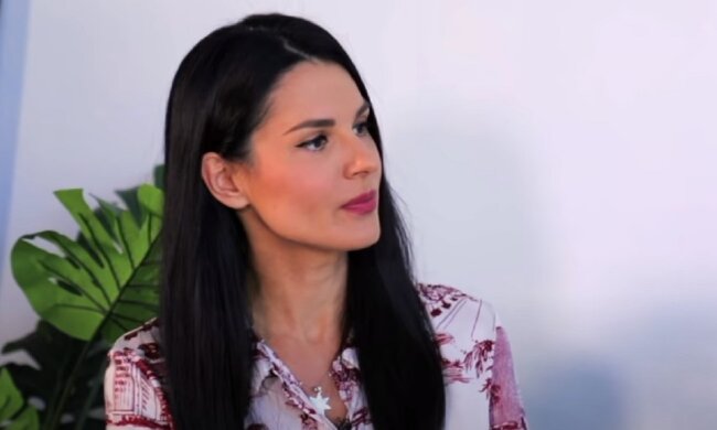 Маша Єфросініна,  Youtube