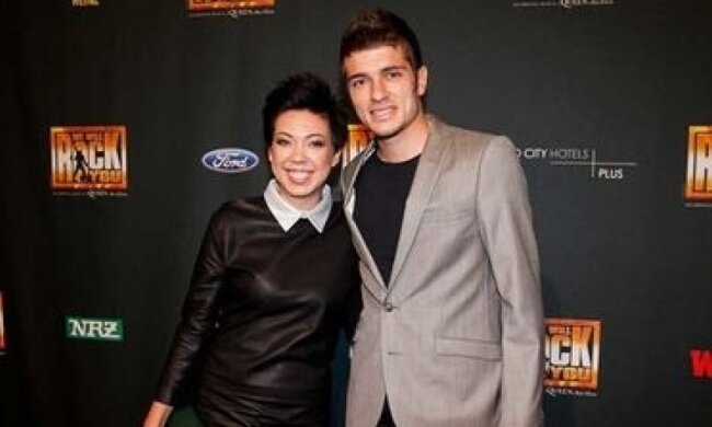 Жена не отпустила футболиста в Россию, пригрозив разводом