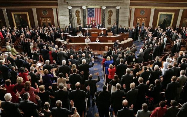 Конгресс США сказал "okay" миллионам для Украины