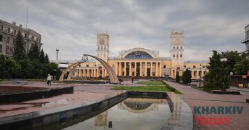 Потяги харківського напрямку затримуються через обстріли