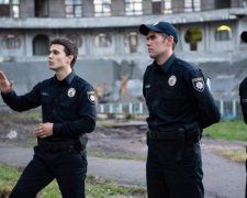Караоке, торговля людьми и эскорт: в Киеве задержали международного сутенера