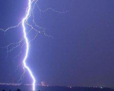 На Львівщині блискавку підозрюють в умисному вбивстві