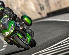 Мотоциклы Kawasaki обретут интеллект