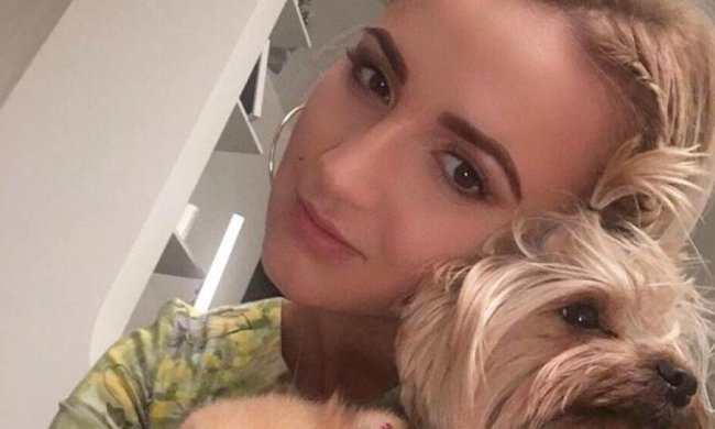 Ольга Бузова осуществляет мечты в нежно-голубом купальнике