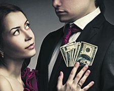 Аферисты придумали новую схему заработка на доверчивых иностранцах