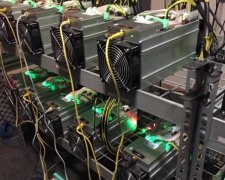 Цифровая авантюра: майнеры "свистнули" 600 компьютеров