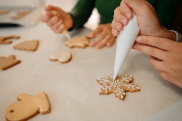 Подарунок хлопцеві на Новий рік, фото - Рexels