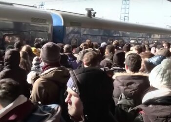 Эвакуация. Фото: скрин youtube