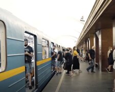 Київський метрополітен, скріншот з відео