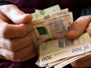 Надбавки до пенсій у липні