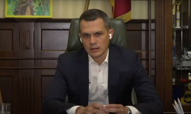 Алексей Кучер, скриншот из видео