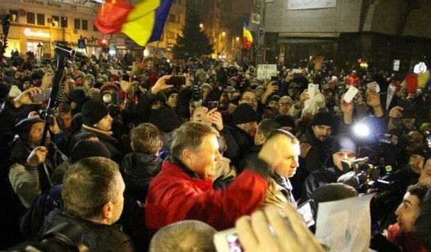 Румунський міністр звільнився після протестів