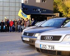 Як у "Бригаді": у власників євроблях почали законно "віджимати" автомобілі