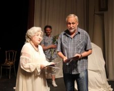 Заверните свой язык: культовая артистка пристыдила русскоязычных политиков