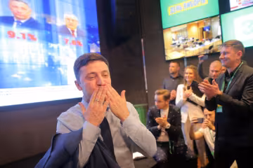 Експерти спрогнозували курс валют після перемоги Зеленського