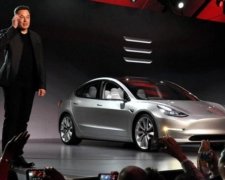 Tesla зазнала масштабних збитків