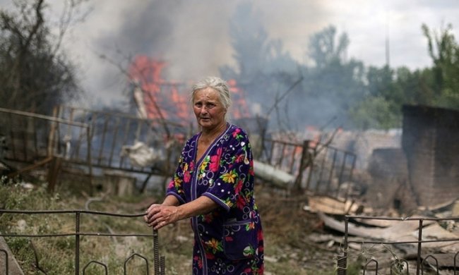 Українська армія показала зворотній бік путінських гумконвоїв: відео