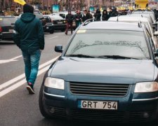 Головне за ніч: ліквідація євроблях та розлучення за субсидією