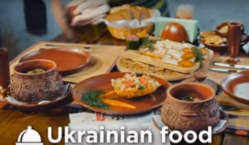 Туристов зовут покататься на украинских поездах (видео)