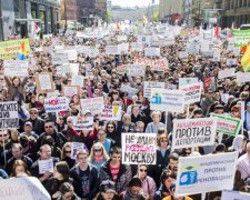 Десятки тисяч москвичів виступили на захист "хрущовок"