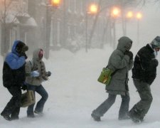 По Украине объявили штормовое предупреждение