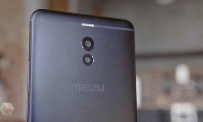 Meizu M8 Note: безрамковий смартфон за ціною бюджетника