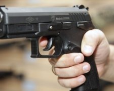 Стрельба на автостанции Одесщины: трое раненых