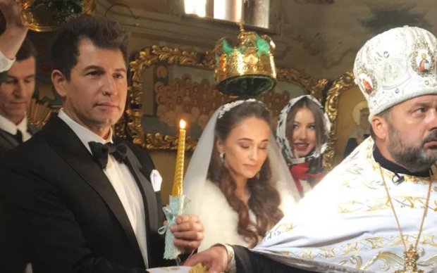 Украинский шоумен похвастался громкой свадьбой: свежие фото