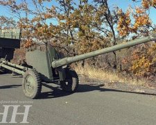 На Донбассе обе стороны конфликта отвели оружие (фото)