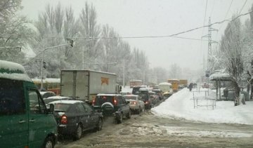 Движение на всех дорогах в Украине разблокировали